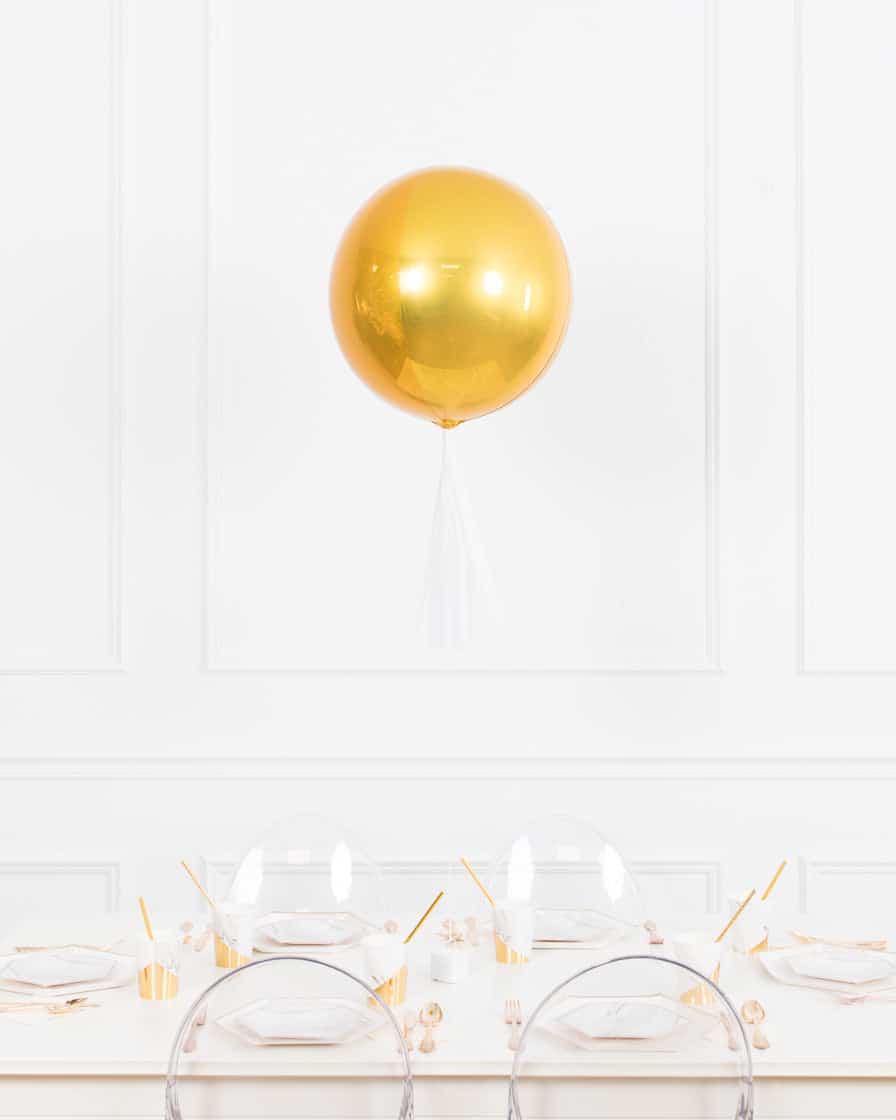 Baptism/Communion – 16in Foil Balloon Centerpiece with Skirt | Purchase